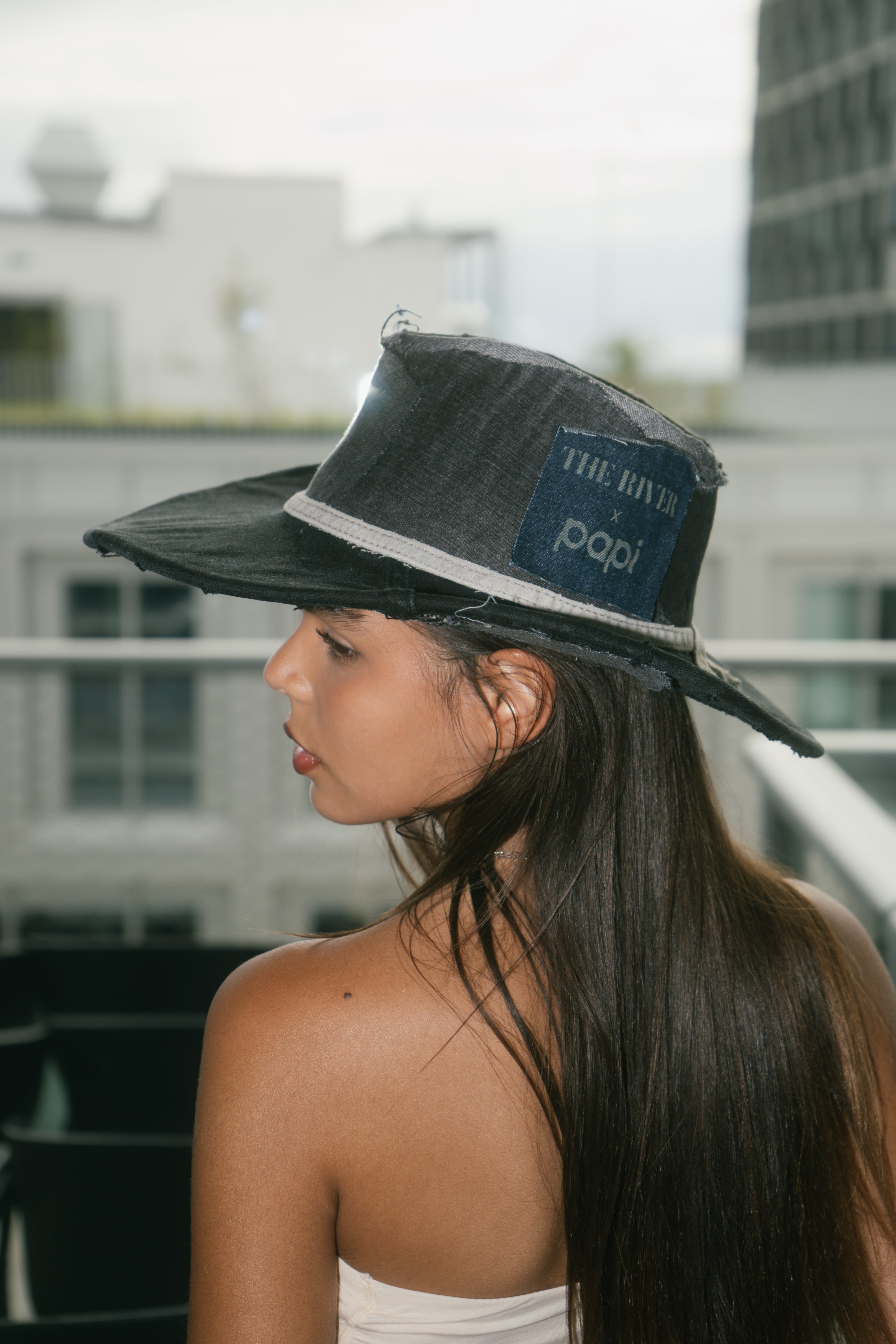 papi x the river - cowboy hat 04