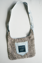 papi x the river - leopard bag 001
