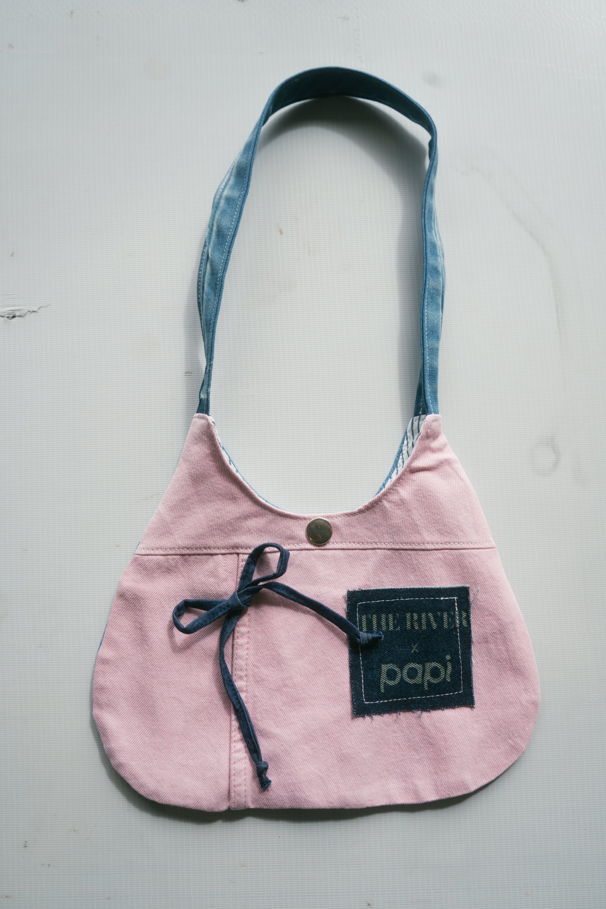 papi x the river - pinky 003