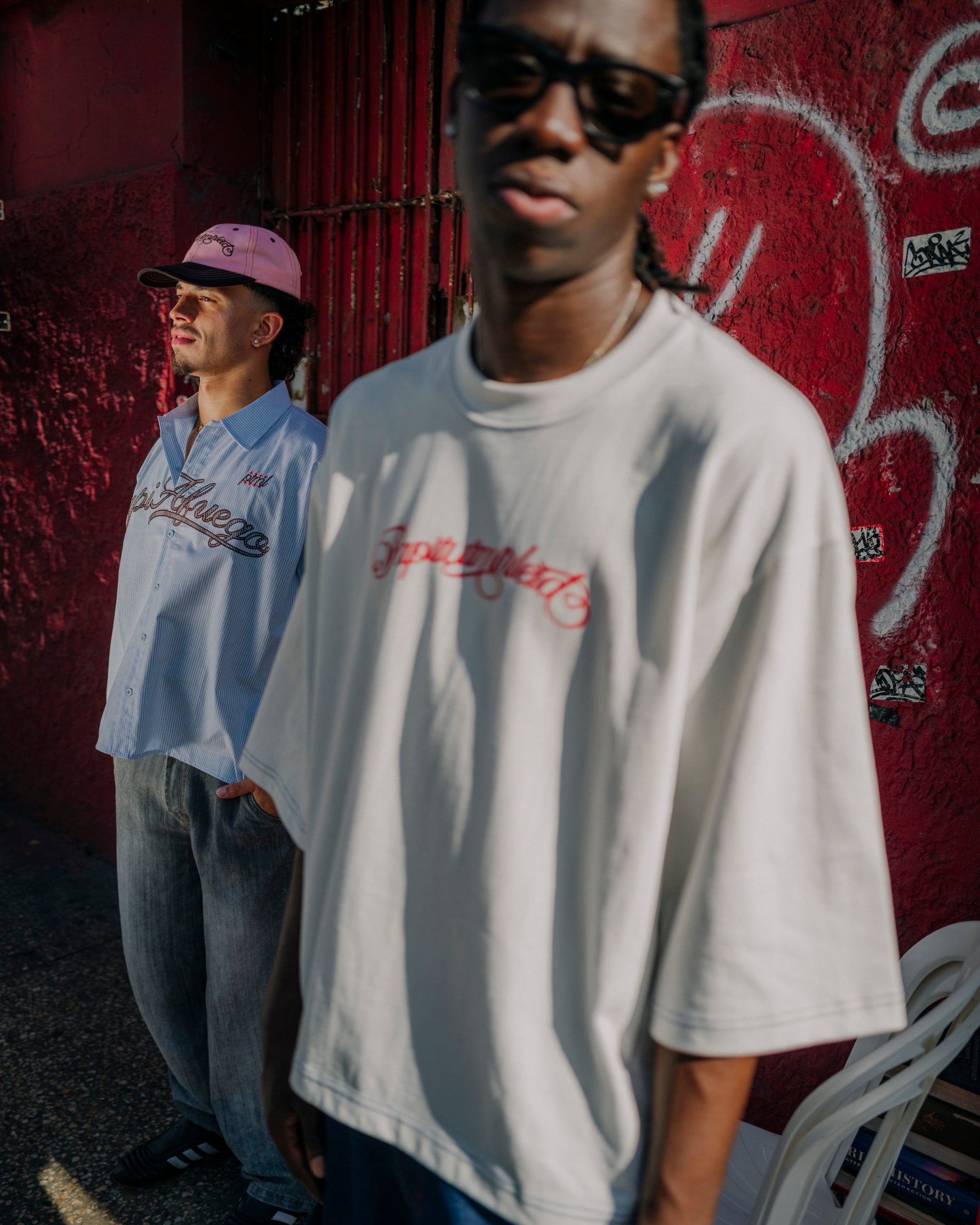aqui se habla español oversized heavyweight tshirt